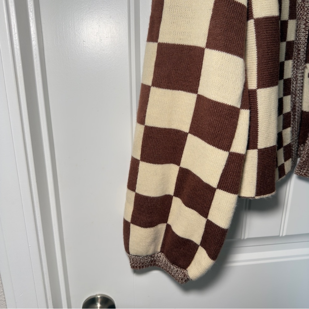 Harry’s Hidden Angels Medium Brown Cream Checkered Cardigan Love On Tour Retro - Picture 11 of 12